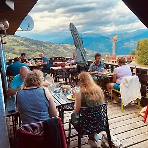 Chalet Du Crey Hotel